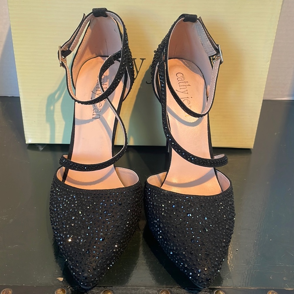 Gorgeous rhinestone stilettos!